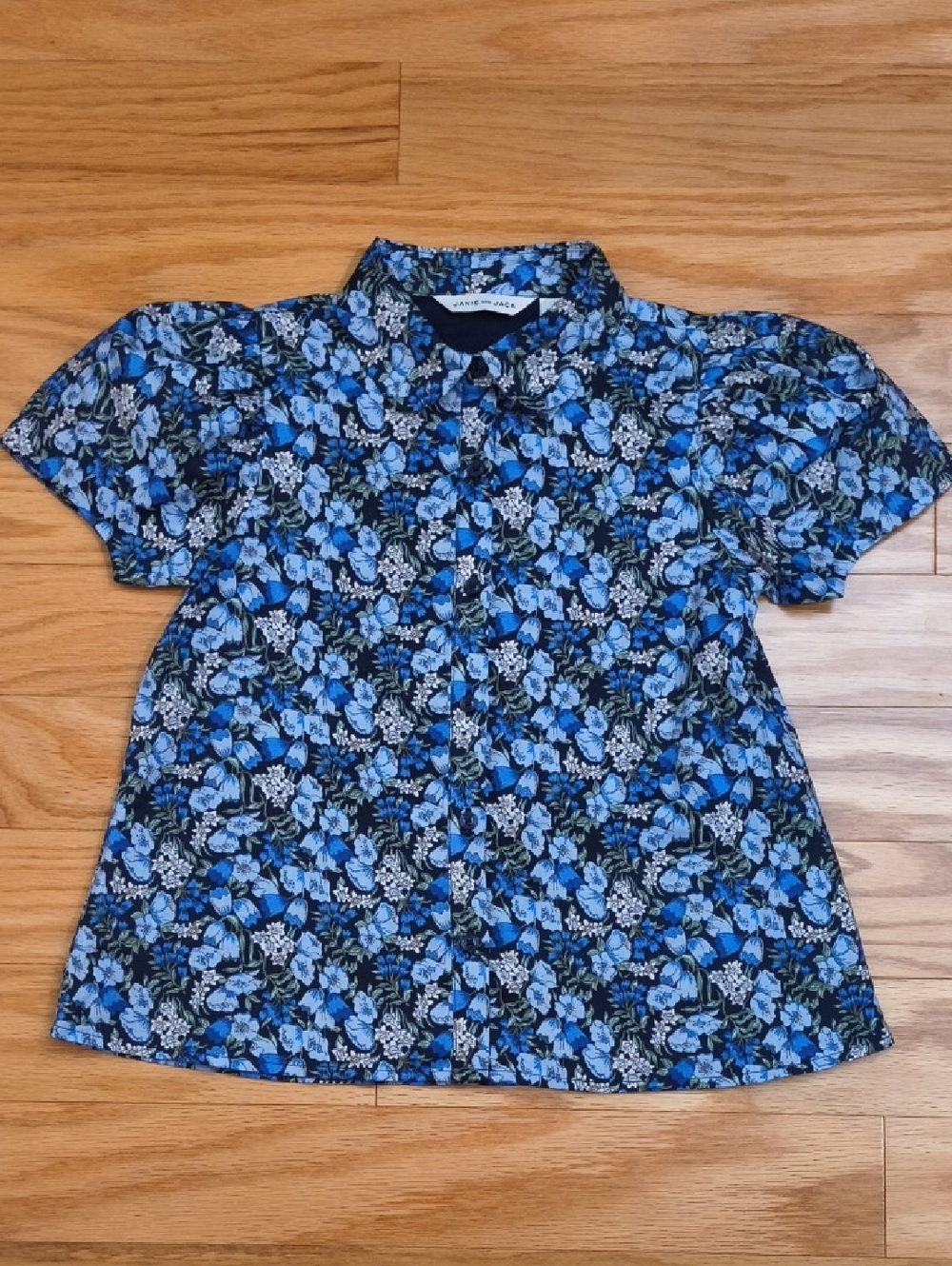 Janie and Jack Short Puff Sleeve Blue Floral Button-Down Shirt Size 7 EUC
